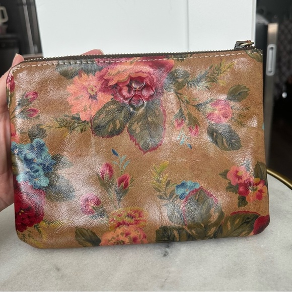 Patricia Nash Brown and Red Floral Leather Clutch Wristlet - Picture 2 of 7